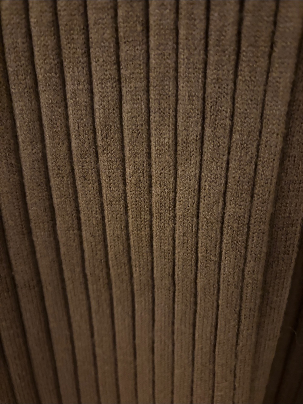 Haute Hippie Brown Ribbed Long Sleeve Sweater with Cream Fur Trim - Picture 5 of 10